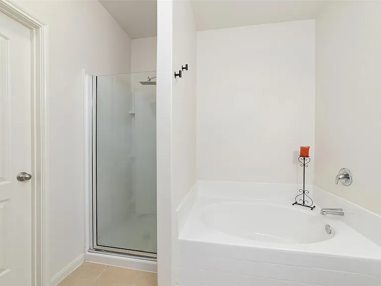 12054 Fairquarter Ln — Photo 19