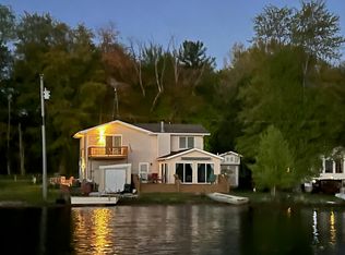 51156 Maple Rd, Marcellus, MI 49067
