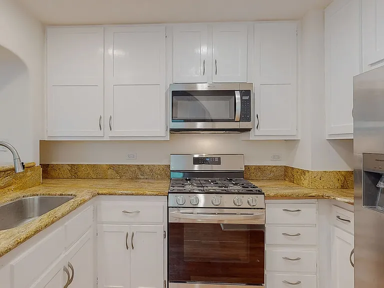 1011 N La Jolla Ave — Photo 7