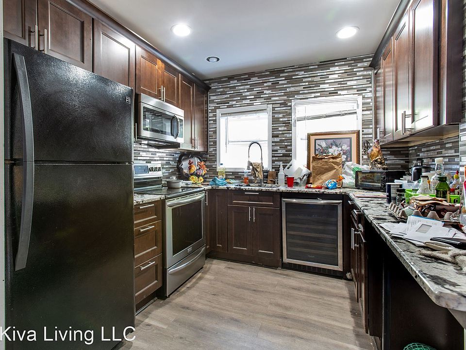 1st image of 251 E Indiana Ave Floor 2