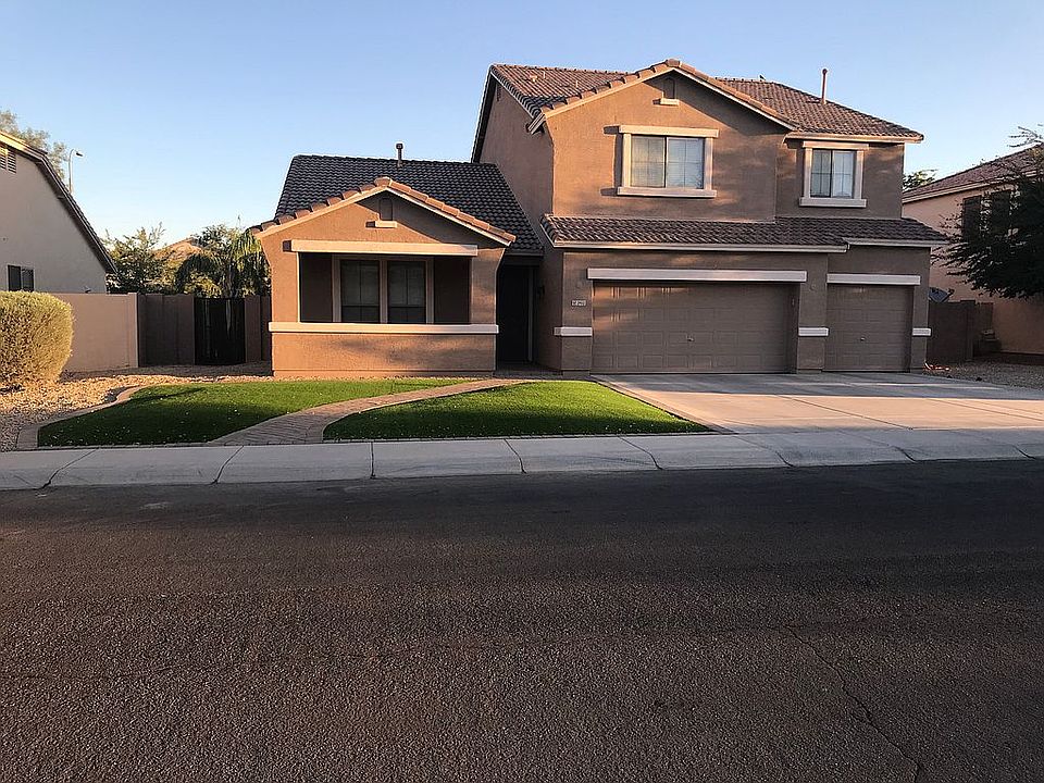 1st image of 2932 E Palm Beach Dr