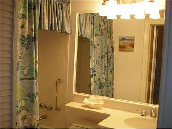 5th image of 3301 Spanish Trl APT 104