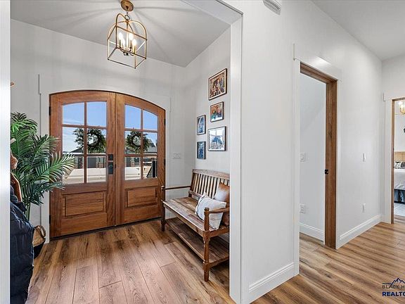 4th image of 2323 TALISKER AVENUE