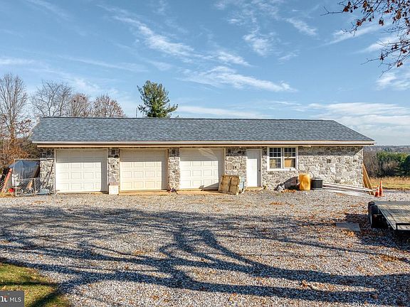 4th image of 2925 Cape Horn Rd