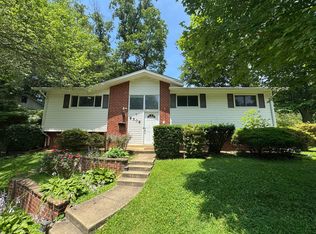 8508 Thames St, Springfield, VA 22151