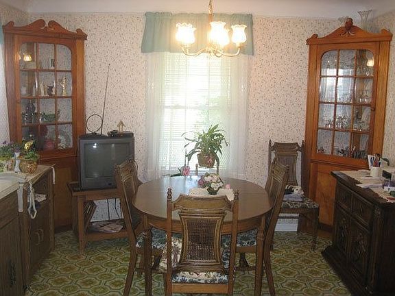 5th image of 4521 Burger Ave