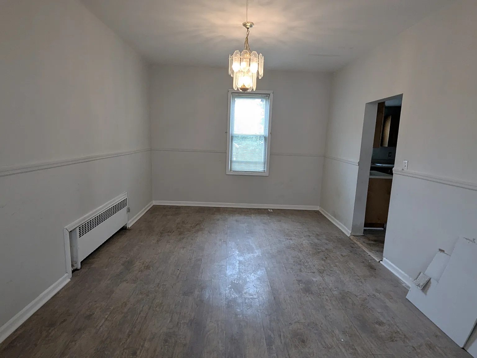 3 bed, 1400 sqft, $3,200 — Photo 3