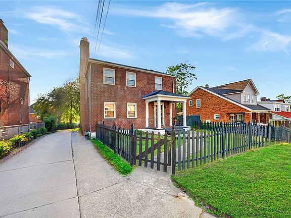 3rd image of 1616 Rutherford Ave
