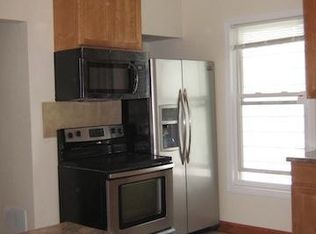 21 Larch St #3, Worcester, MA 01609