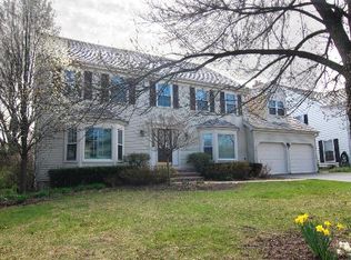 149 Whitney Dr, Barrington, IL 60010