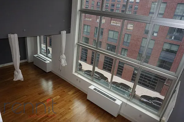 Rented by Rennit Inc. | media 50