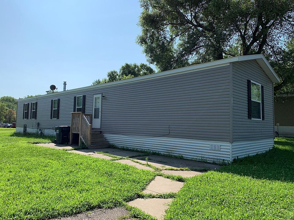2nd image of 114 Anthony Dr #15