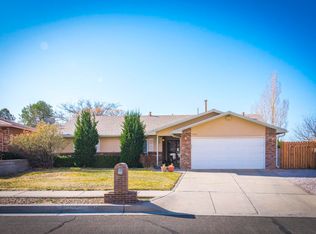 8904 Armistice Rd NE, Albuquerque, NM 87109