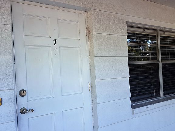 Front of unit