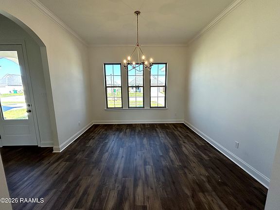 5th image of 209 Carreras Ln