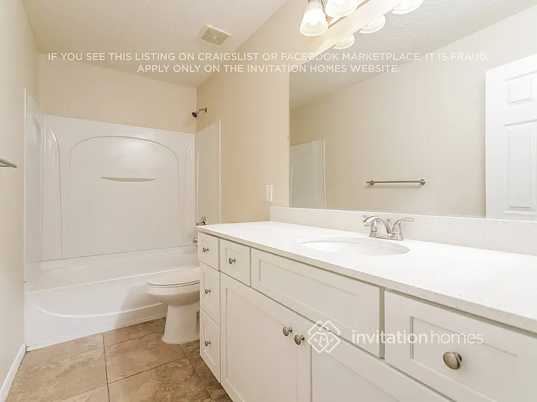 4627 Bay Laurel Ct — Photo 16