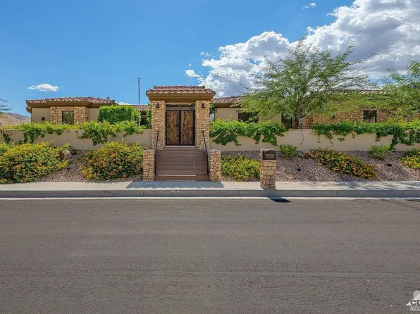 775 W Dogwood Cir, Palm Springs, CA 92264