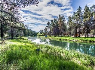 17122 Island Loop Way, Bend, OR 97707