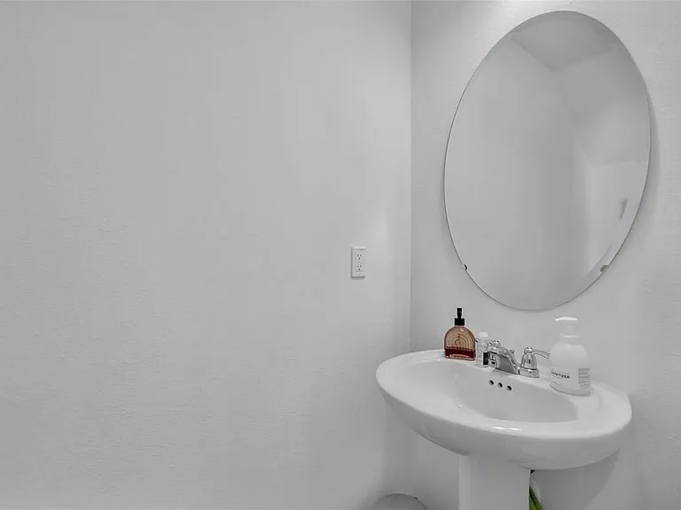 6359 Kay Morgan Ln — Photo 13