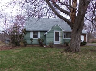 26 Leslie Ct, Bristol, CT 06010