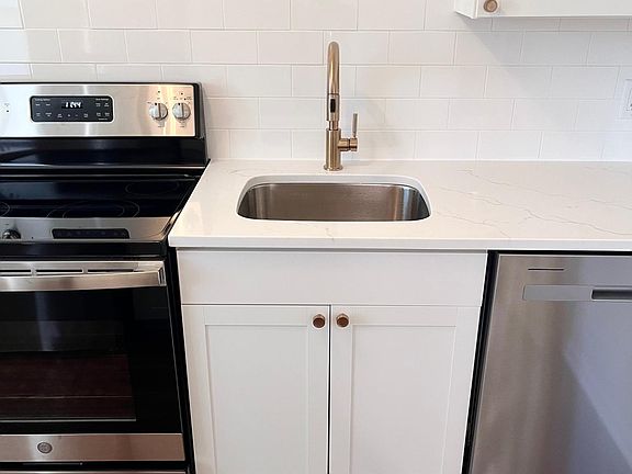 4th image of 1899 Hertel Ave APT 2