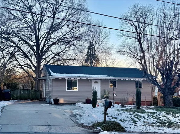 433 Brevard St, Statesville, NC 28677