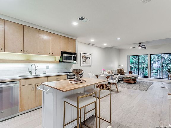 4th image of 110 ST DENNIS AVE #110