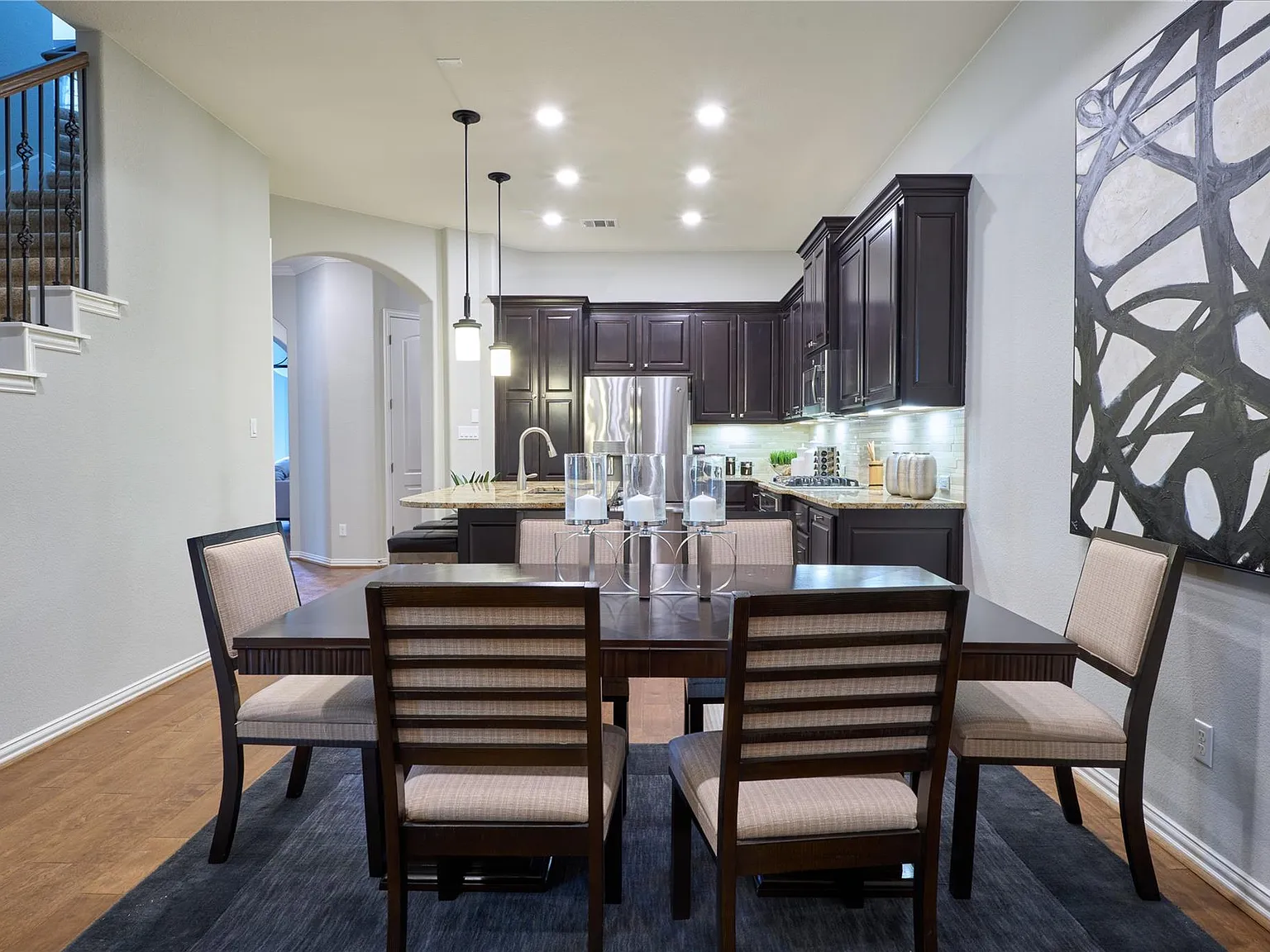 3 bed, 4.0 bath, 2599 sqft, $3,599 — Photo 3