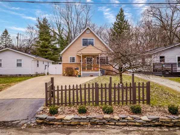 446 Woodrow St, Akron, OH 44303