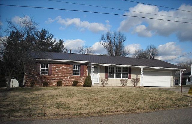 1st image of 2305 Northwood St