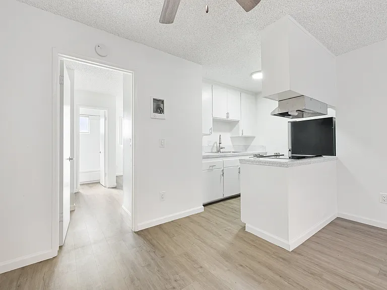 4880 Rolando Ct #27 — Photo 7