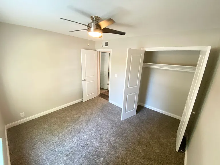 2901-2905 Rollins Rd #2911 — Photo 7