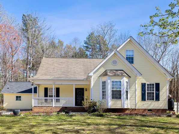 90 Coral Ridge Cir, Franklinton, NC 27525