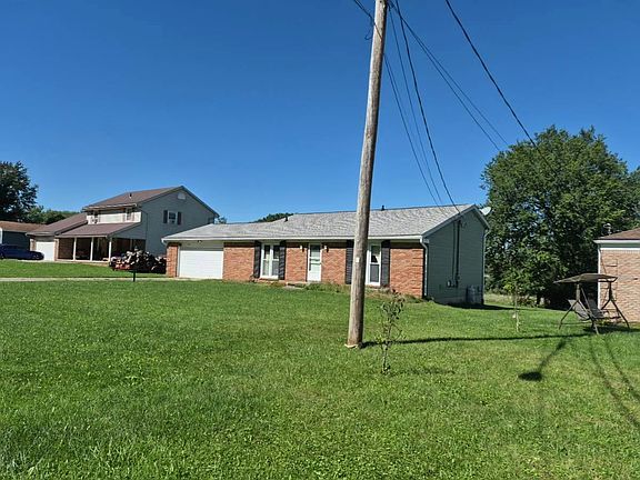 2nd image of 2421 Bryonaire Rd