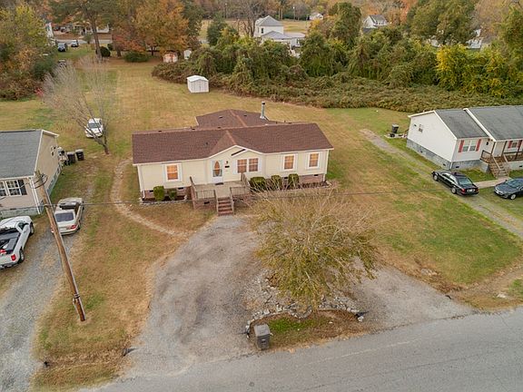 2nd image of 307 Franklin St