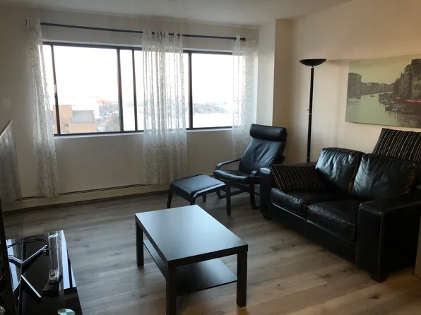 311 6th Ave N, Saskatoon, SK S7K 7A9
