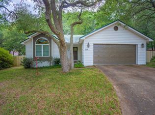209 Juniper Ct, Crestview, FL 32539