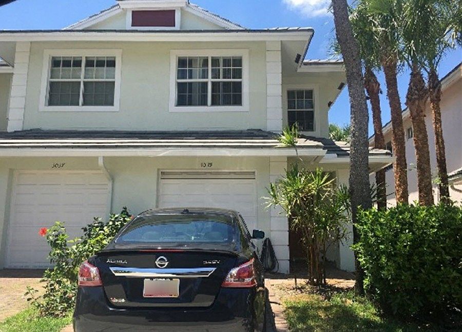 1st image of 3039 NW 30th Ave