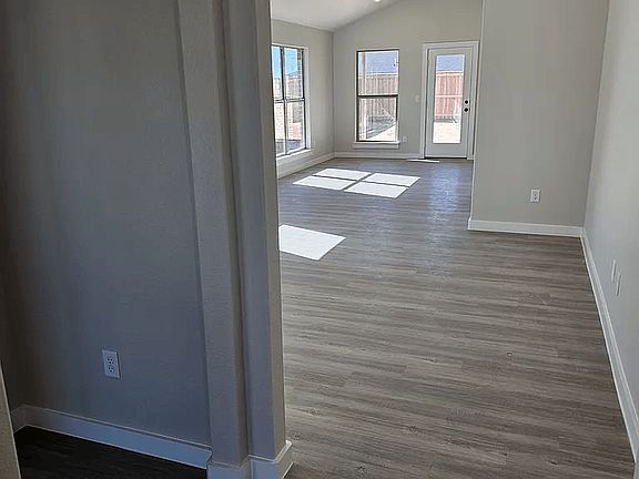 3rd image of 5817 Coushatta Dr