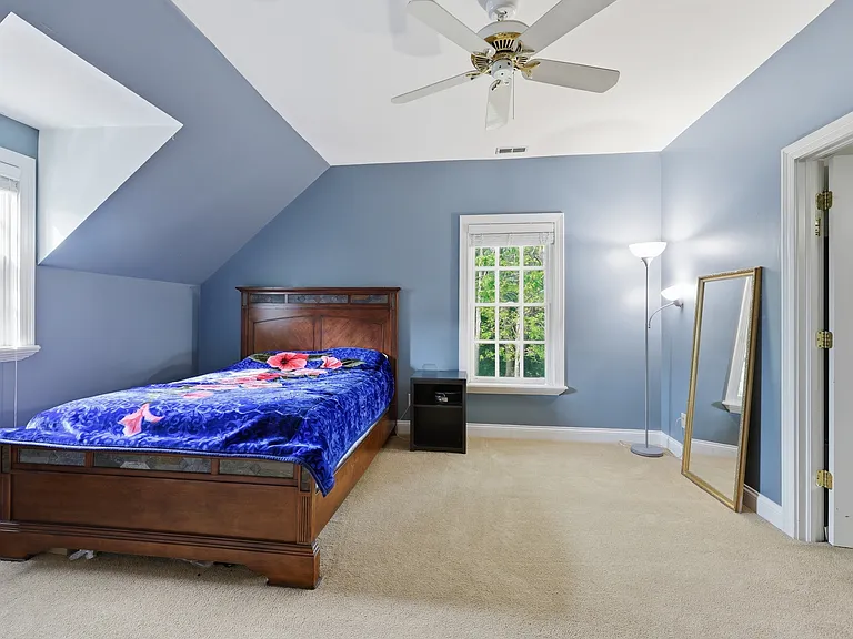 7410 Ratchford Ct — Photo 16
