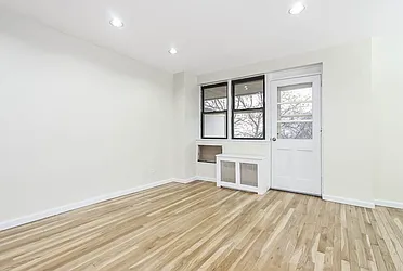 Sold by DO NOT USE - CENTURY 21 Amiable Realty Group II Inc