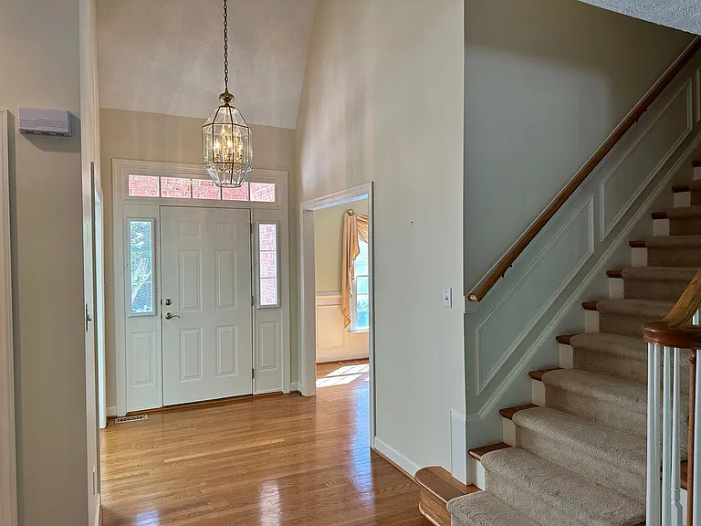 105 Cedar Rock — Photo 9