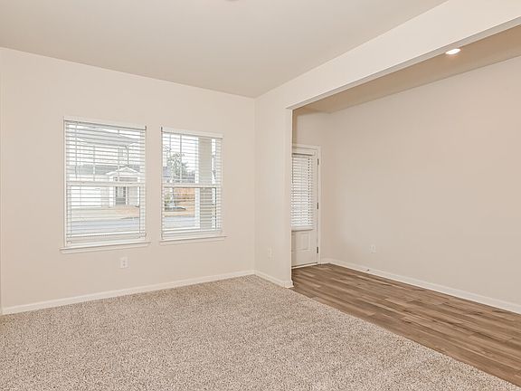 4th image of 5922 Green Ash Ct
