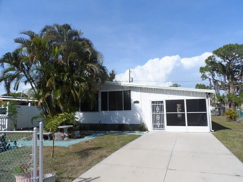 1st image of 2911 Holly Ave
