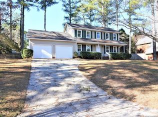 3641 Thorndike Dr, Fayetteville, NC 28311