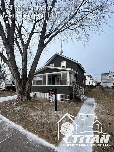 904 W 8th Ave Photo 1