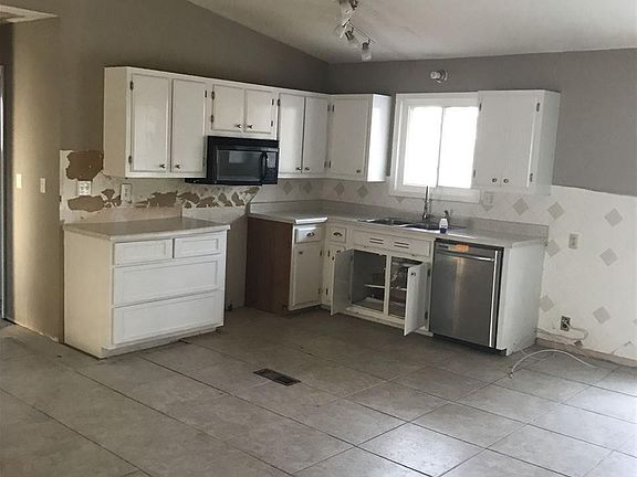 2nd image of 25 Wewaka Dr