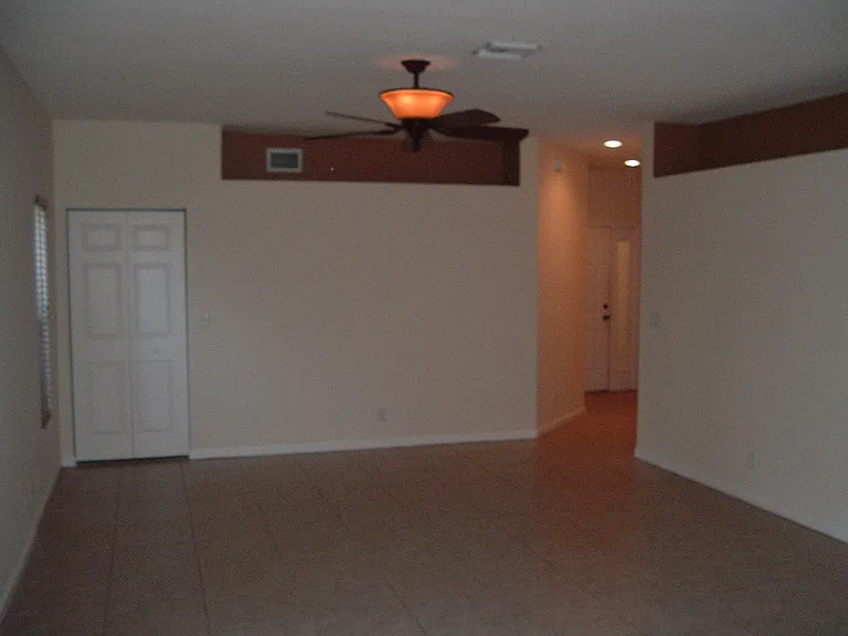 12572 Shoreline Dr — Photo 3