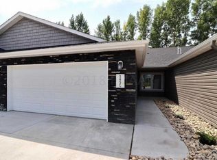 545 34th Way E APT C, West Fargo, ND 58078