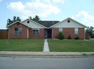 1002 E Dyke Rd, Rogers, AR 72758